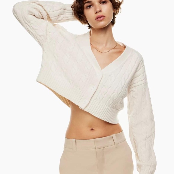 Aritzia Sunday Best Cardigan - Picture 10 of 10